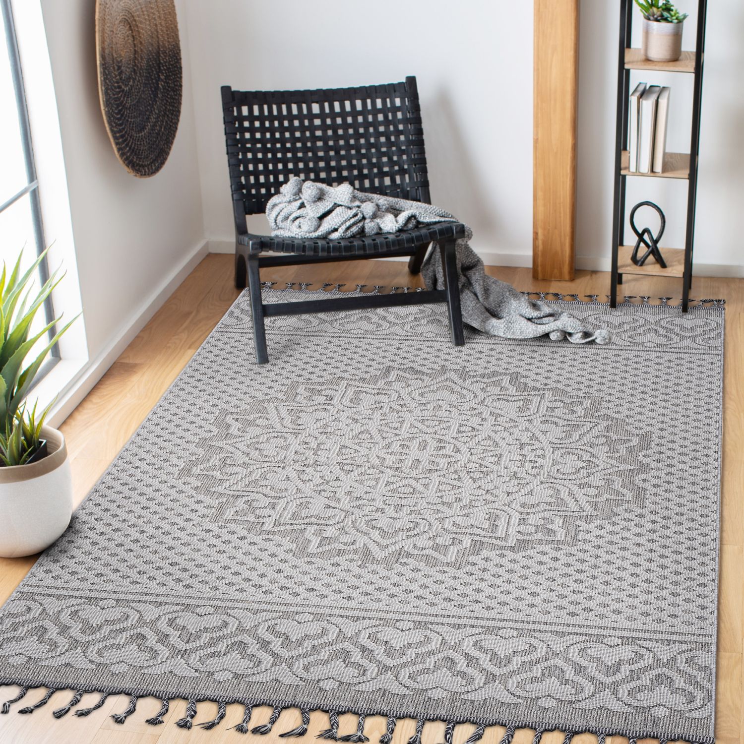 Calm Indoor-Outdoor Home Decor Ideas | Meta-Decor